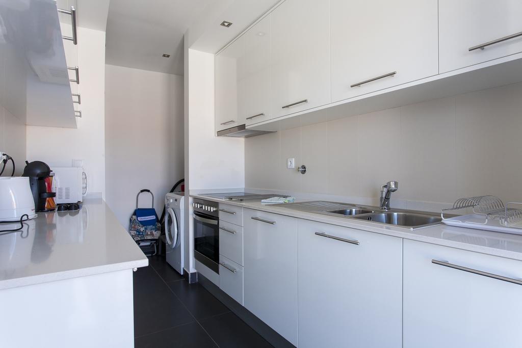 Joivy Joyful 2Br Apt With Terrace Nearby Sao Bento Palace Lisabona Exterior foto
