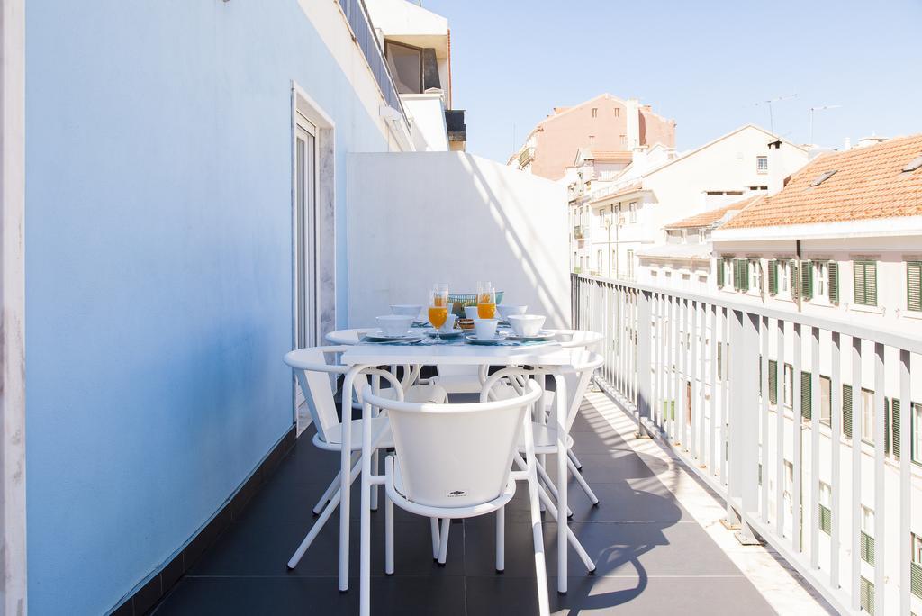 Joivy Joyful 2Br Apt With Terrace Nearby Sao Bento Palace Lisabona Exterior foto